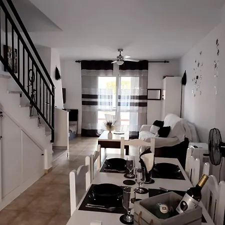 Beachhouseveraplaya Apartament